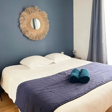 Le Rabelais, Superbe Appartement En Duplex, Proche Forteresse Et Monument Historique Chinon Exterior photo
